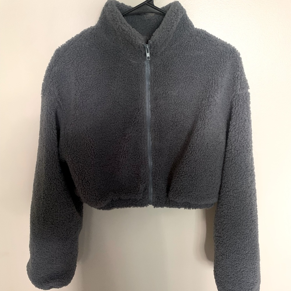 SHEIN Zip up crop Teddy jacket